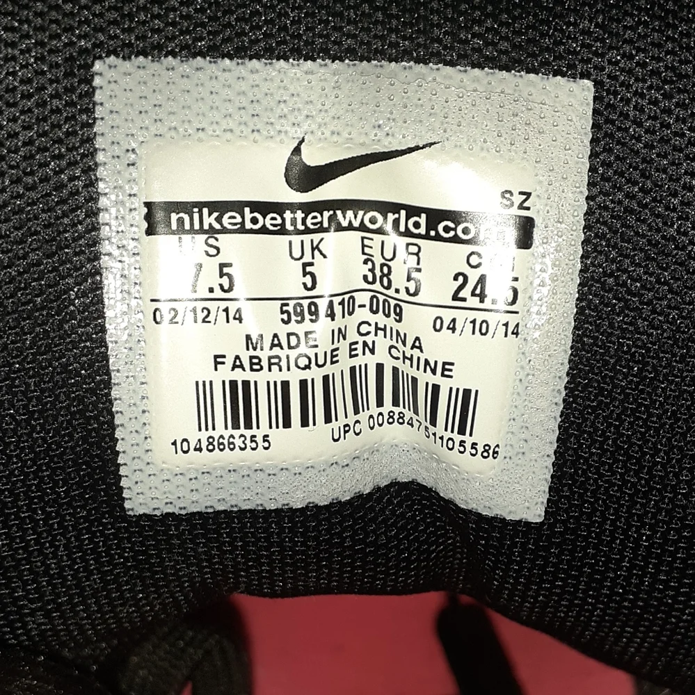 Retro Nostalgic Nike Black High-Top Sneakers - Picture 7 of 13